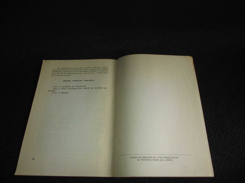 Livro Mensagem ao Povo de Moçambique Samora Machel