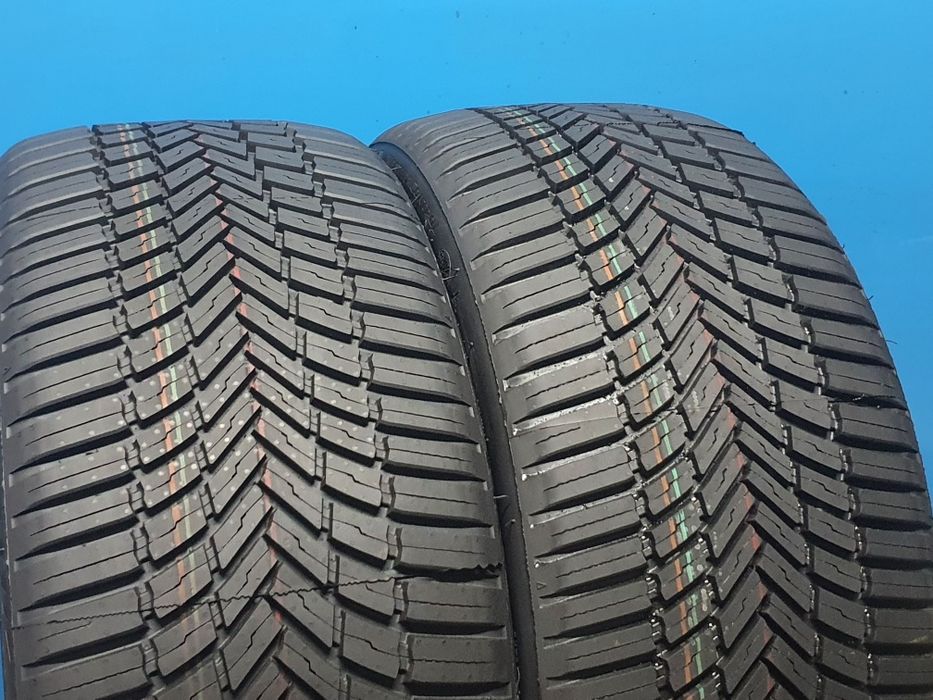 4 x 225/40 R18 Markowe opony całoroczne Bridgestone ! Rok 2022