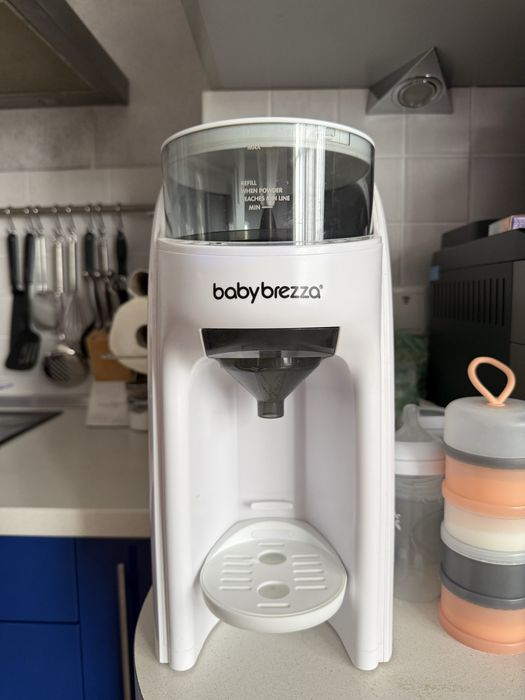 Машина для приготування дитячої суміші Baby Brezza Formula Pro Advanced