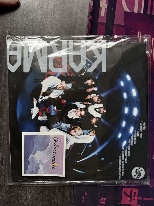 Альбом Karma Stray Kids