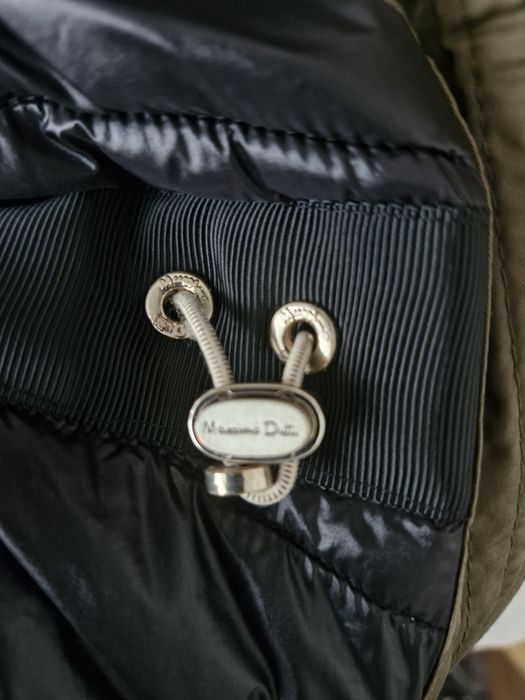 Modna kurteczka z wysoką stójką