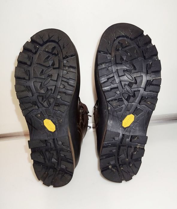 Ботинки трекиговые женские Meindl р. 37,5. Германия.