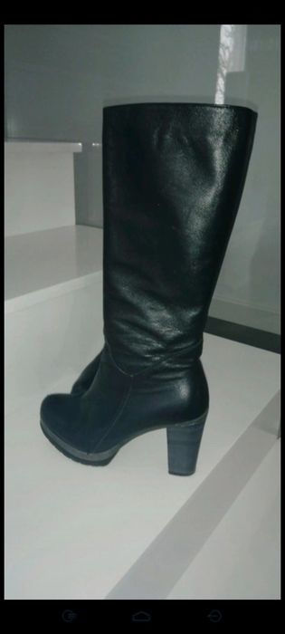 Skórzane kozaki rozmiar 36