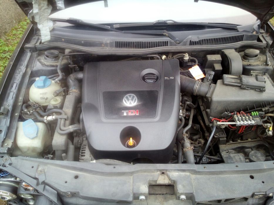VW Golf 4 1.9 tdi AJM osprzęt, skrzynia 6 biegów Koszalin