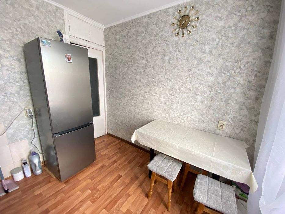 Продам 2х кімнатну квартиру в центрі міста