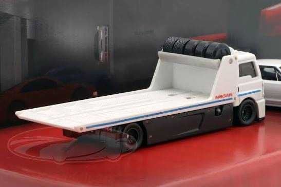 Hot Wheels set zestaw NISSAN 4 autka HKC16 NOWE GMH39-979P NOWY