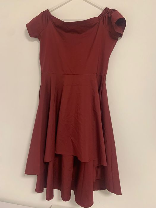 Vestido muito lindo bordó