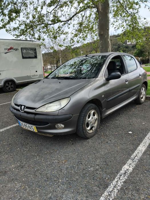 Peugeot 206 ,1.9D  5lugares