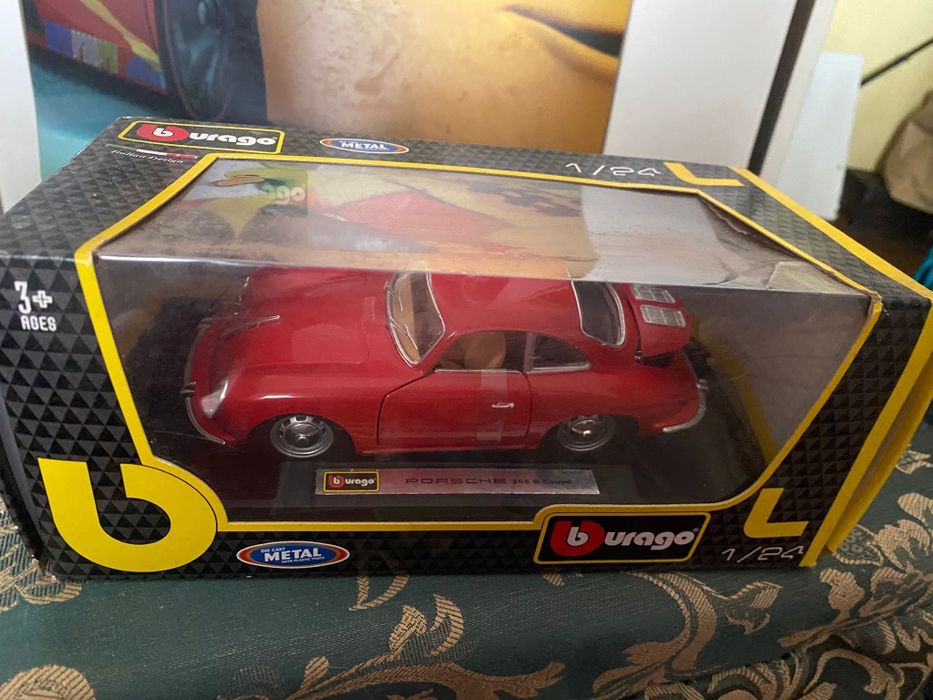Veículos escala 1/24