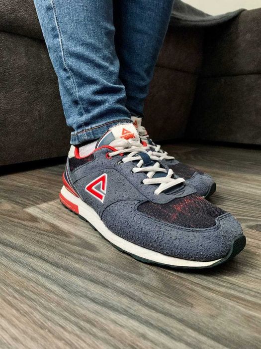 Кросівки PEAK + шнурки у подарунок