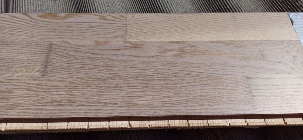 Паркетная доска, дуб б.у. в хорошем состоянии