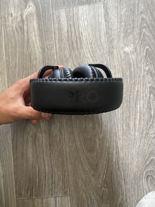 Наушники Logitech G Pro X