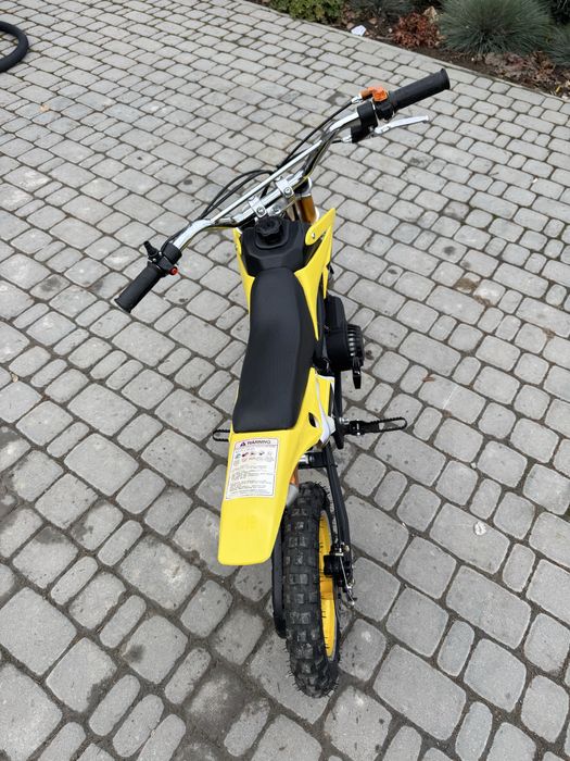 Дитячий мотоцикл