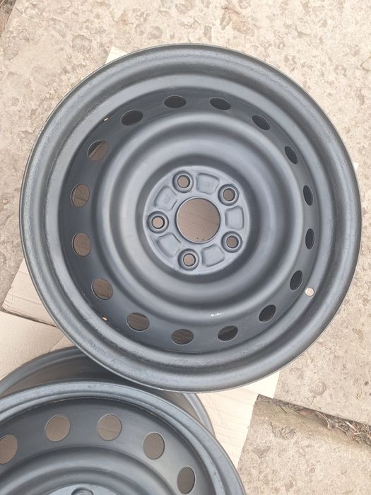 Диски R16 5*114.3 / ступица 60.1 / ЕТ 45