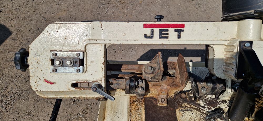 Стрічкова пила JET