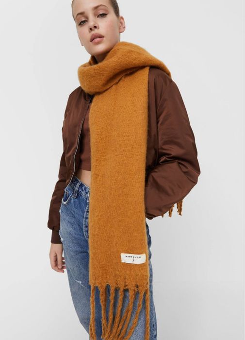 Шарф теплий  Stradivarius