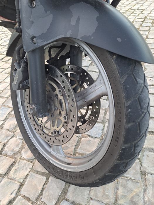 Honda Varadero XL 1000