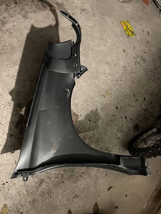 Крило ліве лада каліна