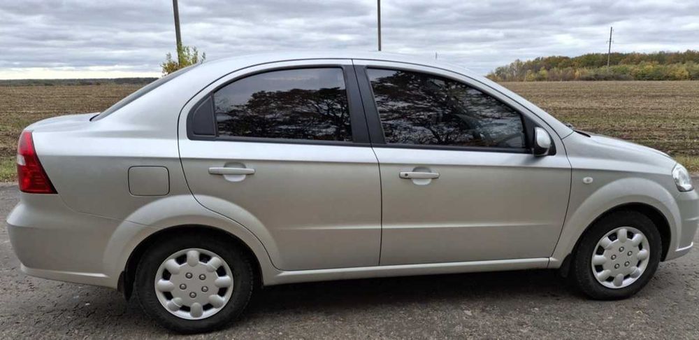 Крыша четверть лонжерон телевизор рулевая рейка Chevrolet aveo t250