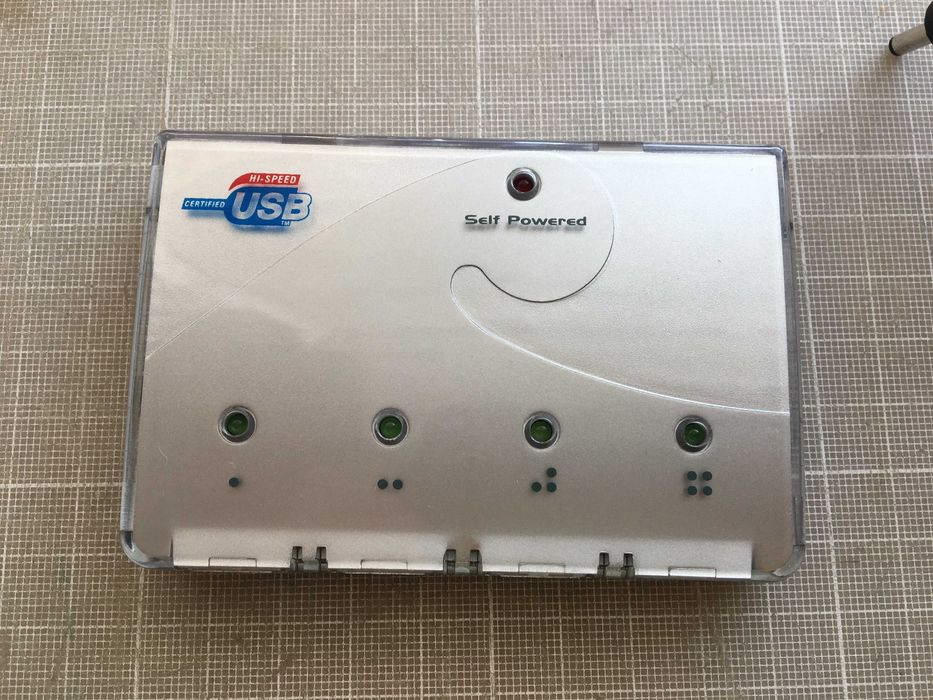 HUBs - Leitor de portas USB + Carregador "CASIO"