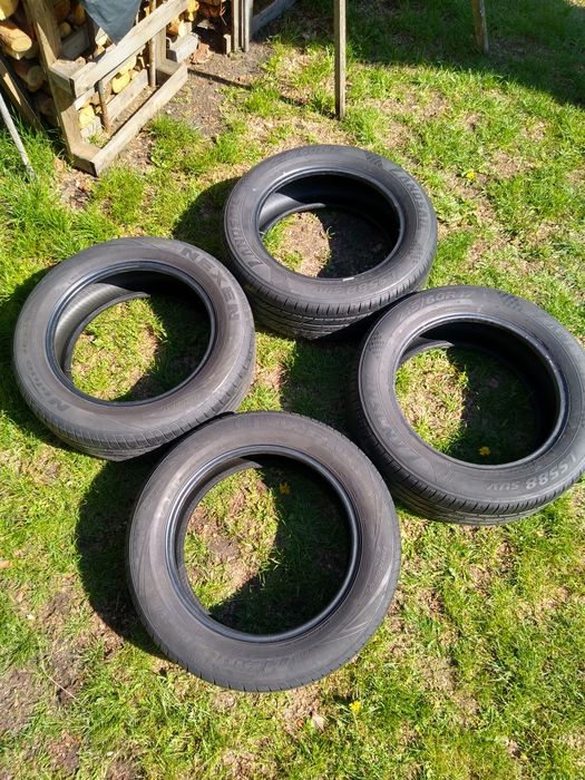 Opony letnie   215 60 R17