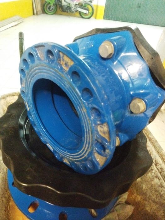 Flanges multimateriais AVK DN 200 e DN 300