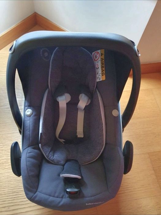 Cadeira auto Bebé Confort sem base isofix  Pebble Pro I-siz