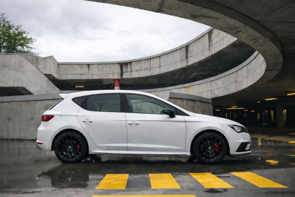SEAT LEON 5F 1.6TDI 110CV  LOOK CUPRA