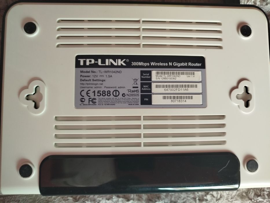 Продам wi-fi роутер Tp-link