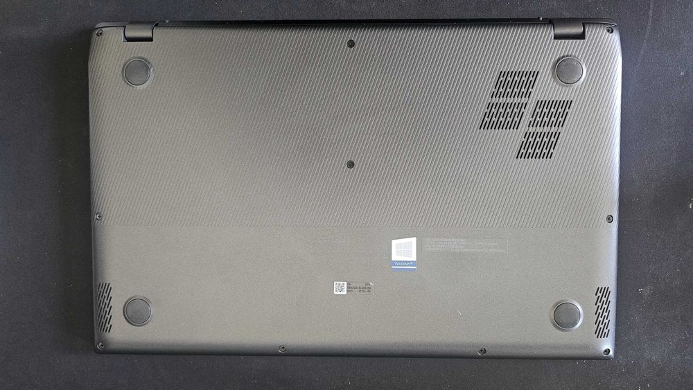 ASUS Vivobook i7 12GB RAM Notebook - Excellent condition!64584337528962121