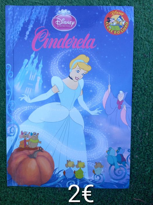 Vários livros para crianças