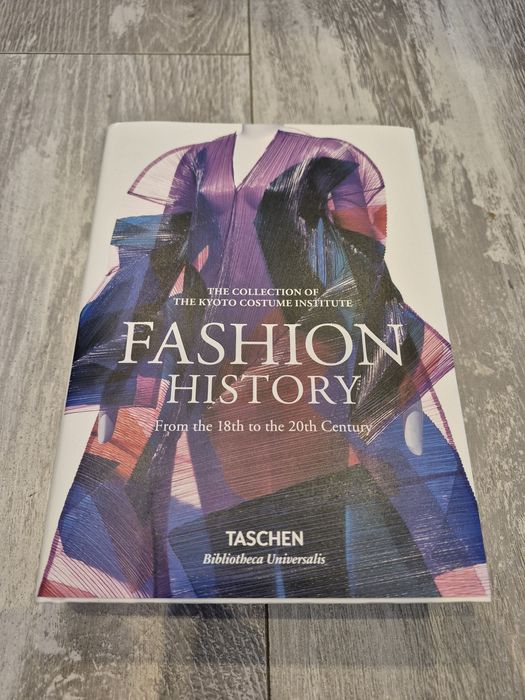 taschen - купить книги, журналы - Цена на OLX.ua