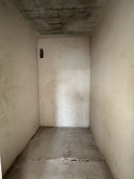 Будинок з терасою та земельною ділянкою  4 сотки