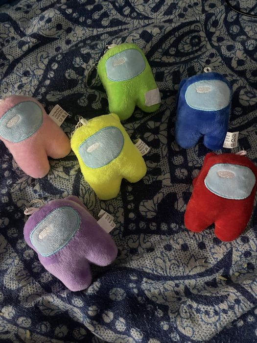 Porta-chaves Among us - novos - várias cores