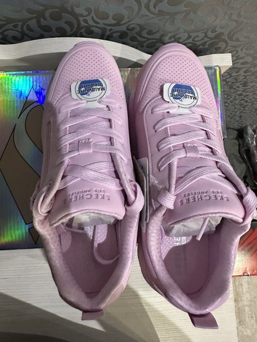 Skechers хайтопи UNO розміри .33.33,5 36 37 38 39,5