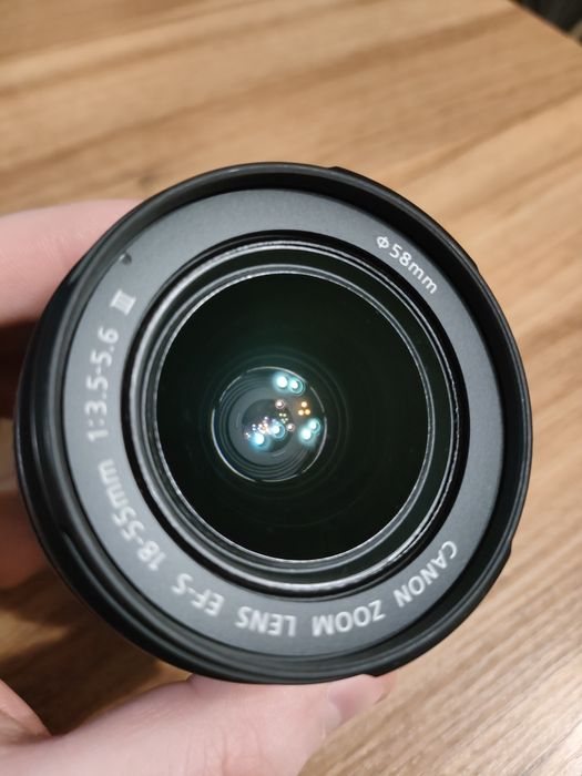 Продам объектив Canon EFS 18-55mm Kit III