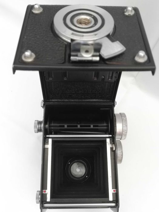 Rolleicord V з Schneider-Kreuznach Xenar 3.5/75mm в чудовому стані