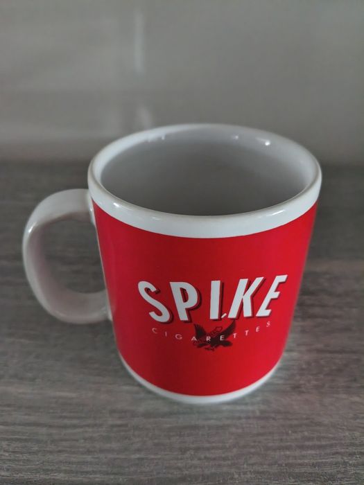 Kubek spike lata 90
