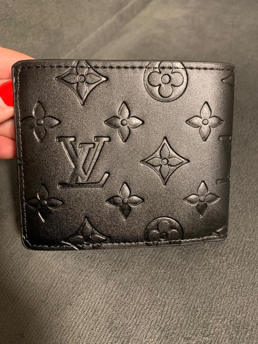 Sprzedam czarny portfel