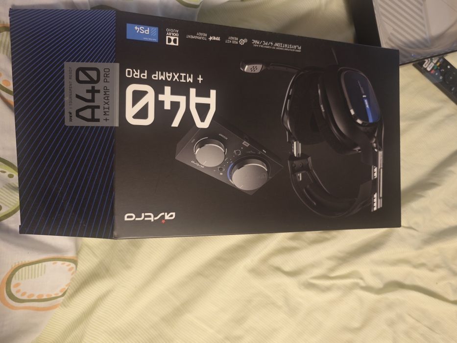 Astro A40 TR Headset + MixAmp Pro (2019 PS4, PC) com adaptador PS55