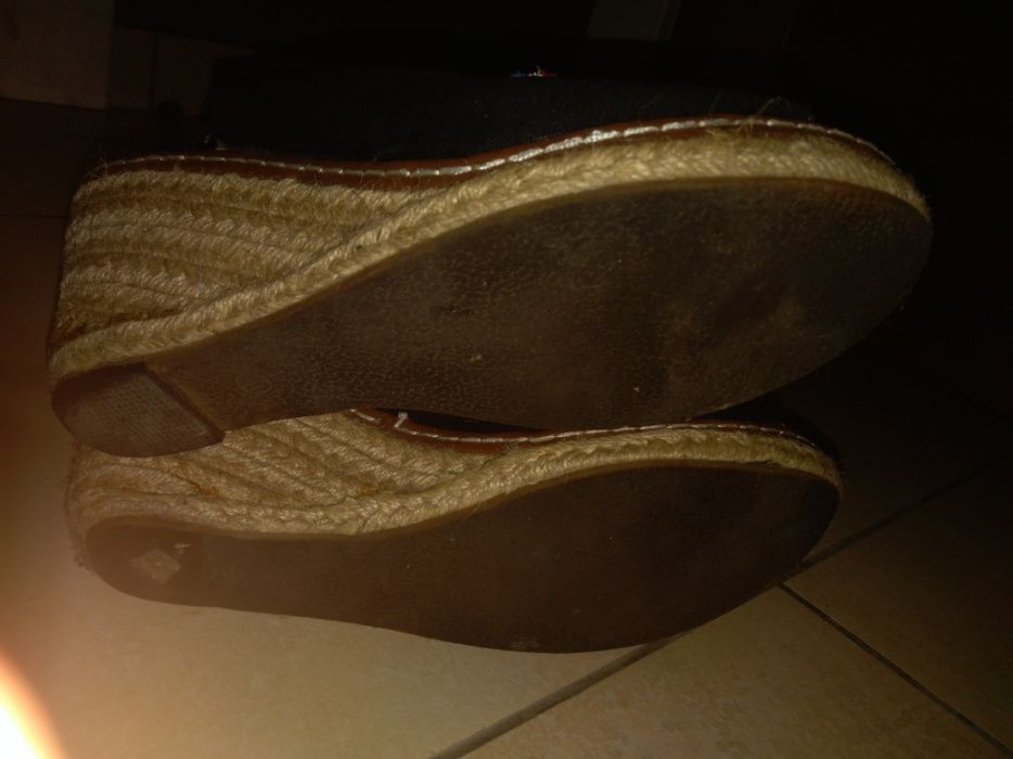 Buty Tommy Hilfiger rozmiar 40