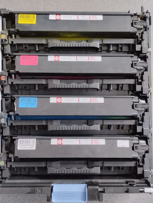 Картридж до лазерного принтера hp color laserjet cp2025