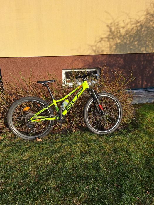 Rower dziecięcy Superior RACER XC 24 matte lime
Brak opinii