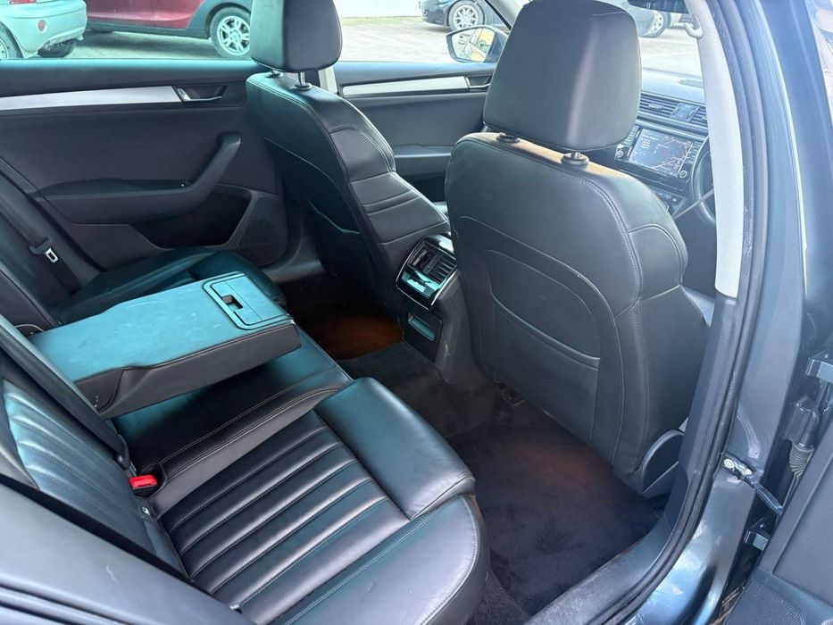 Superb 3 Розборка