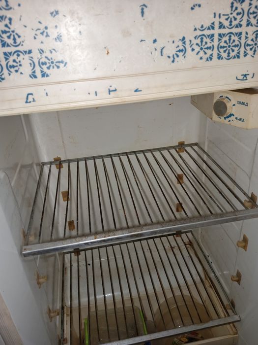 Продам холодильник