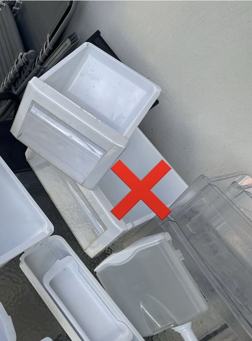 Pojemniki, szuflady, półki do lodówek LG i Samsung