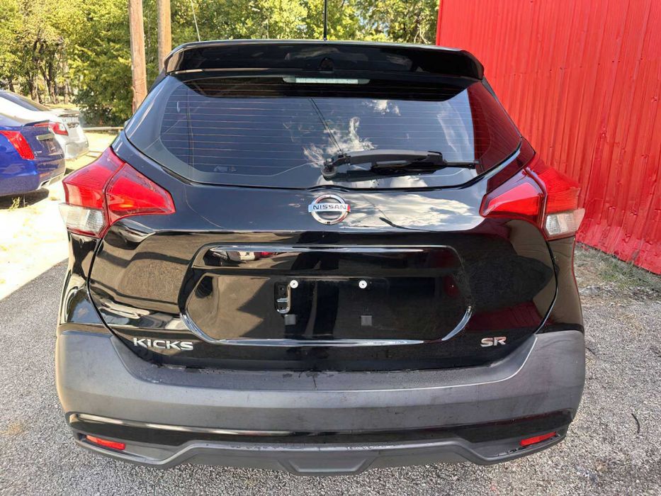Nissan Kicks SR      2019