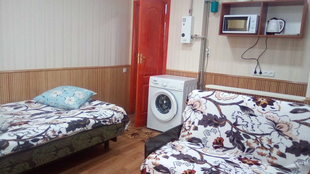 Студия, 1 -я Слободская, 17А,угол пр. Центральный, 1/1, 3 кровати доку