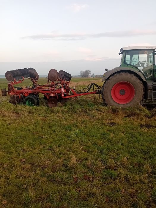 Brona talerzowa ciągana kwerneland