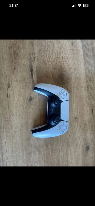 Playstation 5 usado + 2 comandos